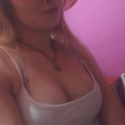 Free chat with women like Laurita019