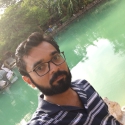 chat con hombres gratis con Akash Patel