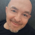 meet single men like Arturo Flores