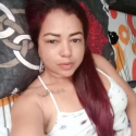 meet single women like Alexandra 