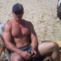 buscar hombres solteros con foto como Tony