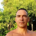 meet single men like Manuel