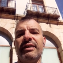 meet single men like Alex
