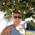meet single men like Enrique Rivas 