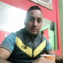 meet single men like Migue Angel
