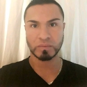 meet people with pictures like Matías