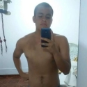 meet single men like Martín Guzmán Vera