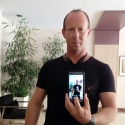 meet single men like Ezequiel