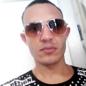 conèixer gent com Yuni 