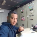 buscar hombres solteros con foto como Adolfo