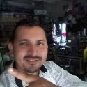 buscar hombres solteros con foto como Carlos Daniel