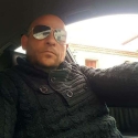Free chat with Carlos