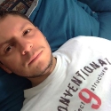 meet people with pictures like Carlosb