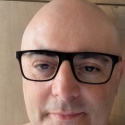 César