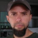 buscar hombres solteros con foto como José Callejas
