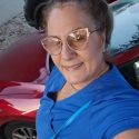 Linda W Davis