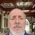 meet single men like Compañero