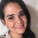 mujeres solteras con foto como Alexa