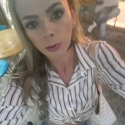 meet people with pictures like Kata Rendon