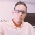 buscar homes solters amb foto com Leonel Betancourt G