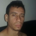 buscar hombres solteros con foto como Yeison