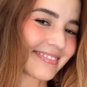 conèixer gent com Claudia 