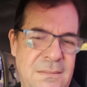 chatear gratis con Alberto Mario