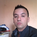 buscar hombres solteros con foto como Carlos