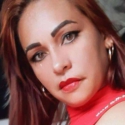 buscar dones solteres amb foto com Lia