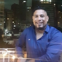 buscar hombres solteros como Javier Palomino Gonz