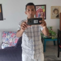 meet single men like Carlos Pérez 