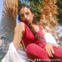 Free chat with Ariana 