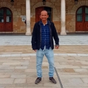 meet single men like Alex Pelayo