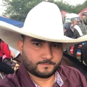 meet single men like Iván 