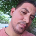 Conocer amigos de 35 a 40 años gratis como Adriano