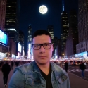 meet single men like Robinson