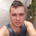 meet people with pictures like Jairo Rincon