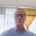 meet single men like Carlos