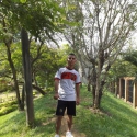 meet single men like Junior