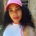 meet single women like Islaidis 
