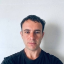 xatejar gratis amb Andres Suarez