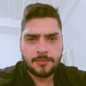 chat and friends with men like Andrés