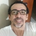 men seeking women like Carlos García