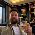 #COMMAND# as Calum Scott