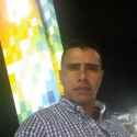 meet single men with pictures like Oscar