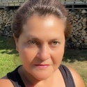 buscar dones solteres com Tina