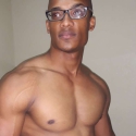 meet single men like Moises