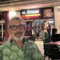 conèixer gent com Manuel