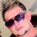 free chat with men with Alejandro