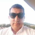 buscar hombres solteros con foto como Carlos